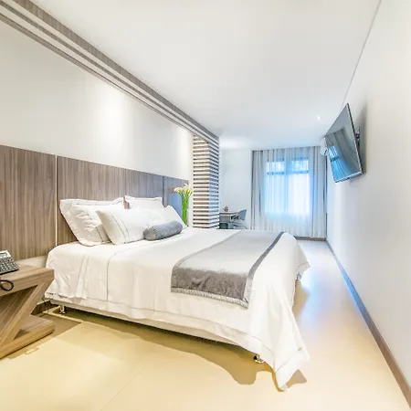 Park 42 Apartasuites